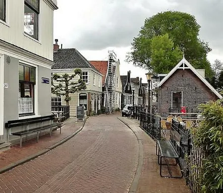Homestay Chez Odette - Free Bikes & Private Car Parking